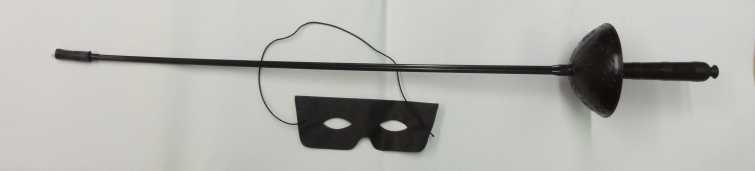Zorro-Schwert und Maske